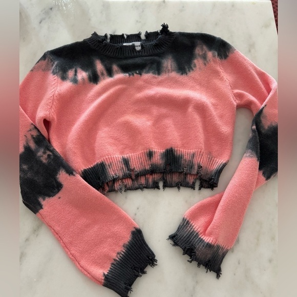 Superdown- Pink and Black Tie Dye Distressed Longsleeve Narelle Cropped Sweater - Picture 3 of 4